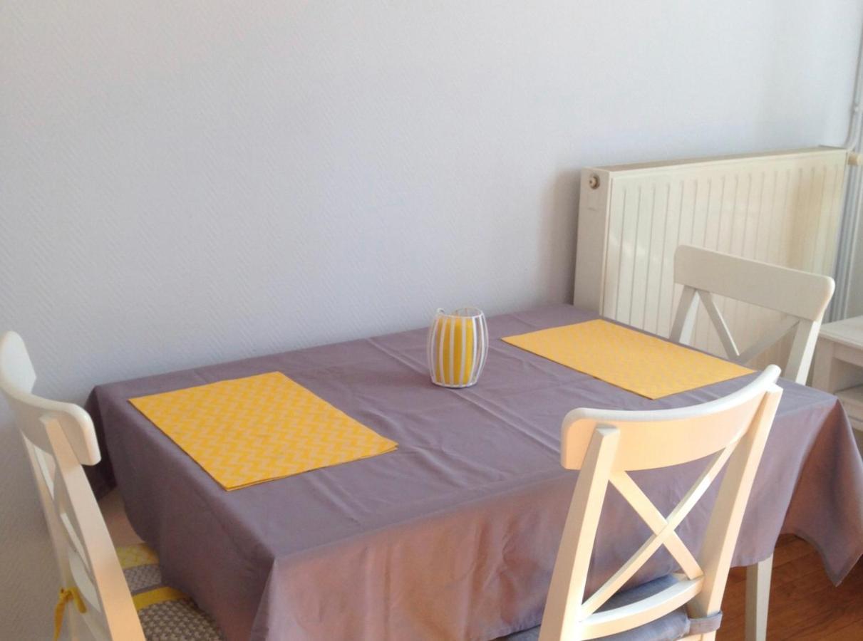 Le Jardin Des Remparts Apartment Nevers Exterior photo